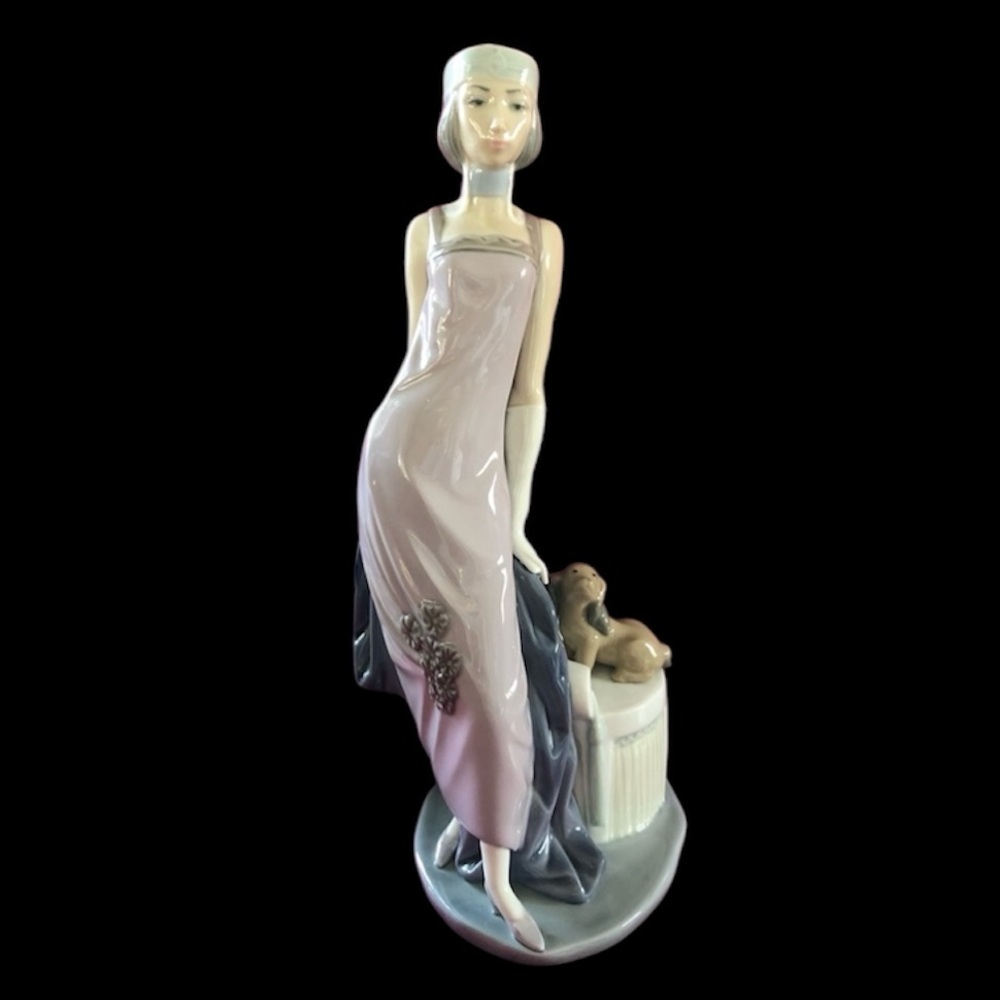 Vintage Art Deco Lladro Couplet 1920’s flapper girl with dog